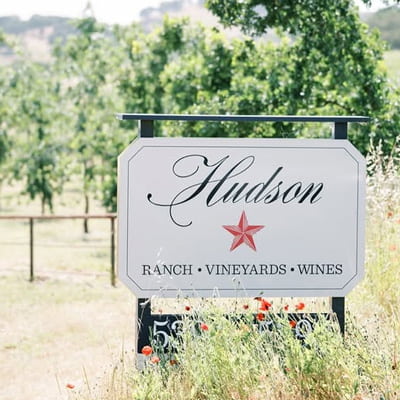 ハドソン・ヴィンヤーズの看板