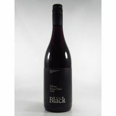 ■【お取寄せ】ブラック エステート ブラック エステート ホーム ピノノワール[2016]　[ ワイン 赤ワイン ニュージーランドワイン カンタベリー ]